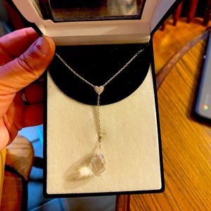 Beautiful tear drop necklace